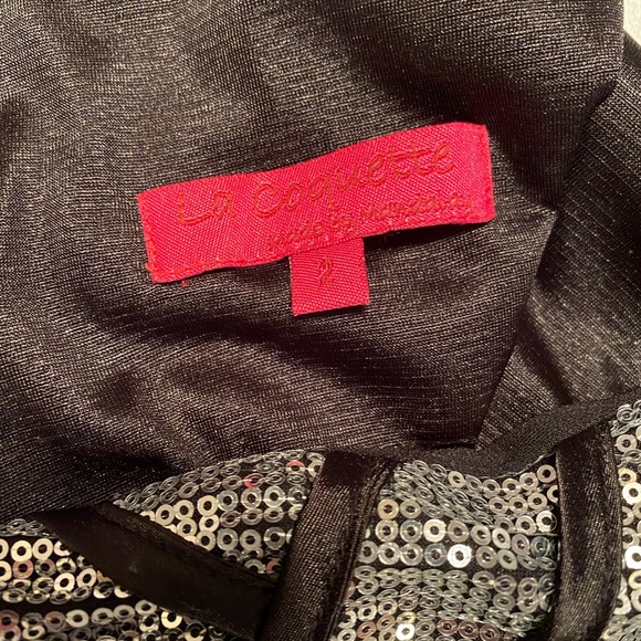 Geometric pattern black and silver sequin dress - Picture 10 of 11